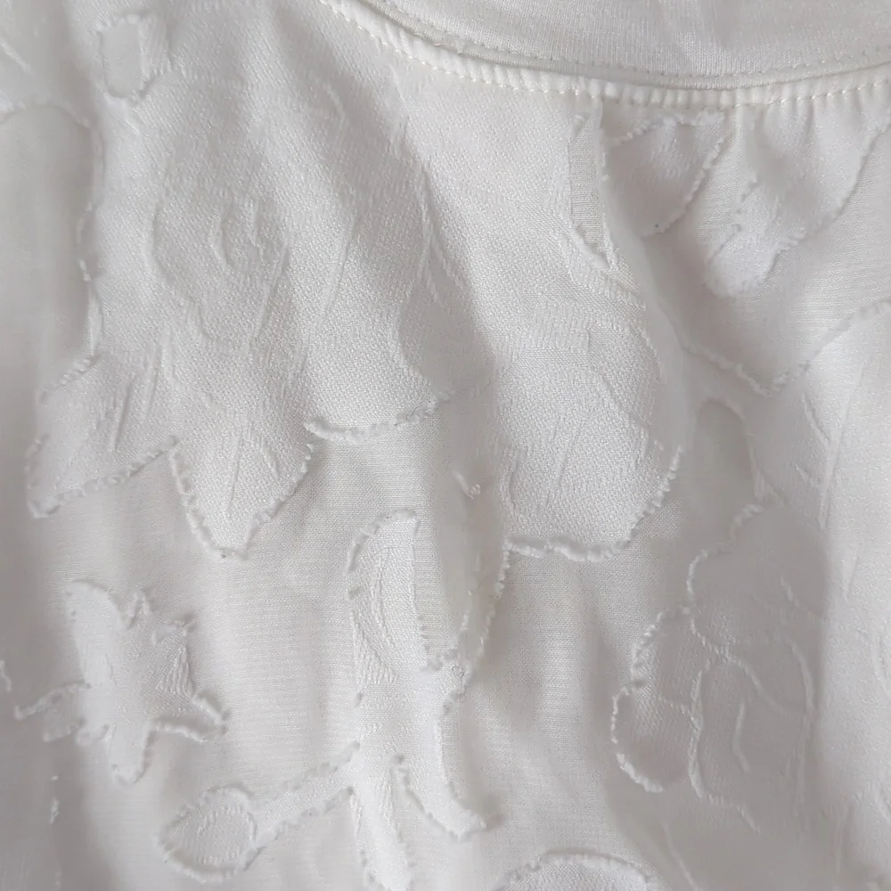 RXB White Textured Short Sleeve Blouse Women's XL Casual Minimalist Top - Picture 3 of 3
